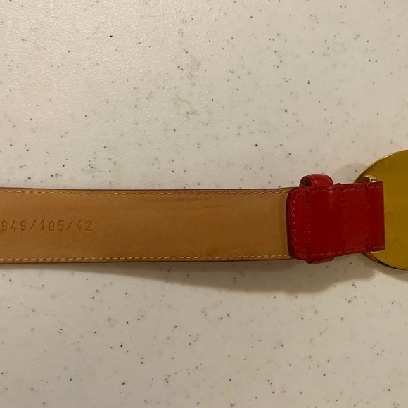 Versace Red Leather Vitello Belt Good Medallion Buckle authentic 100cm - Picture 4 of 5